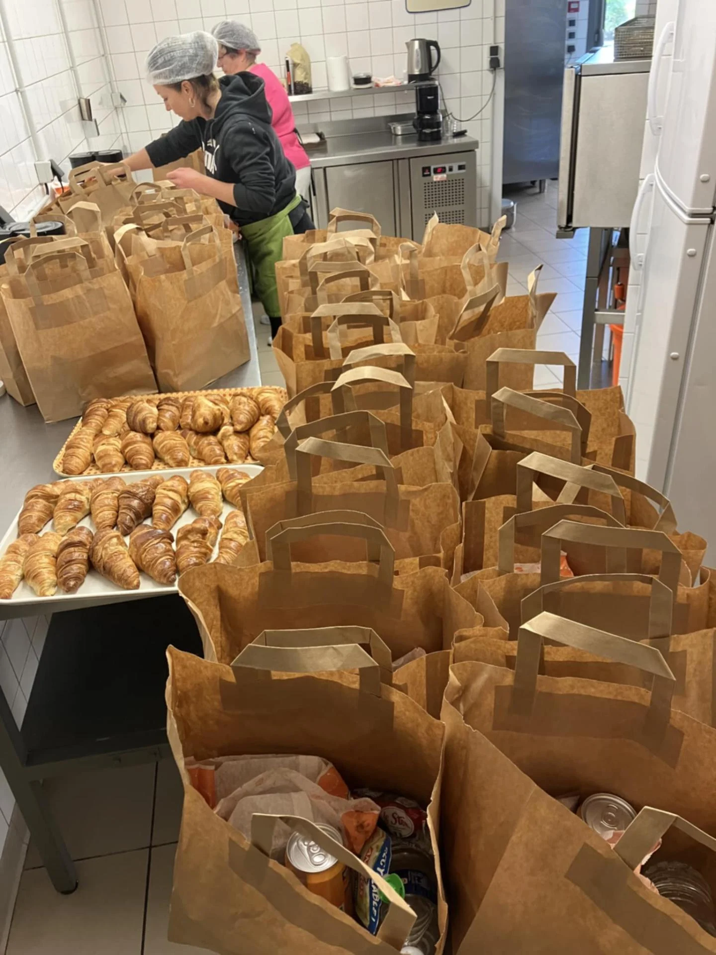 Préparation des sacs pique nique