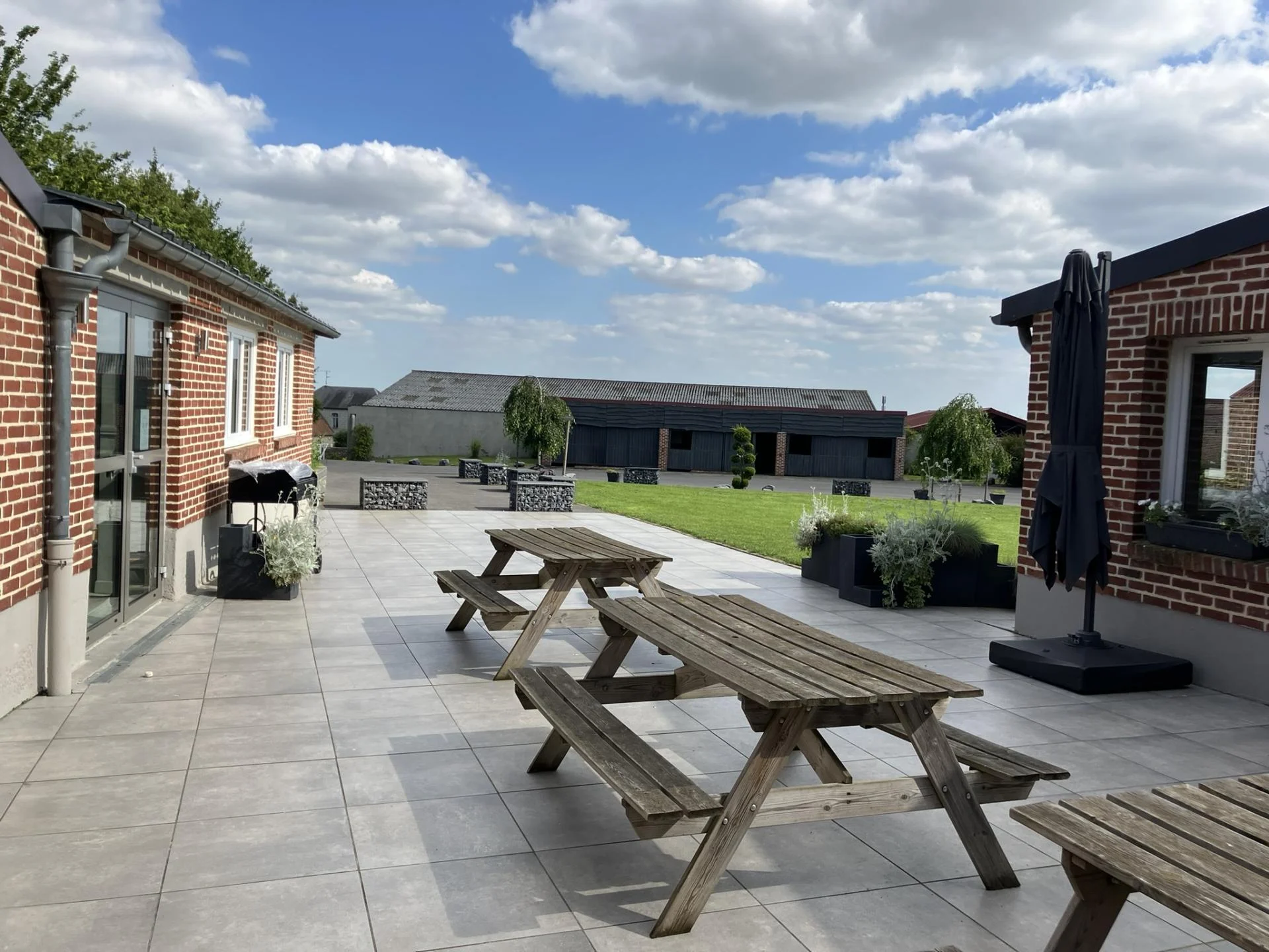 Terrasse gîte Les 3 tilleuls