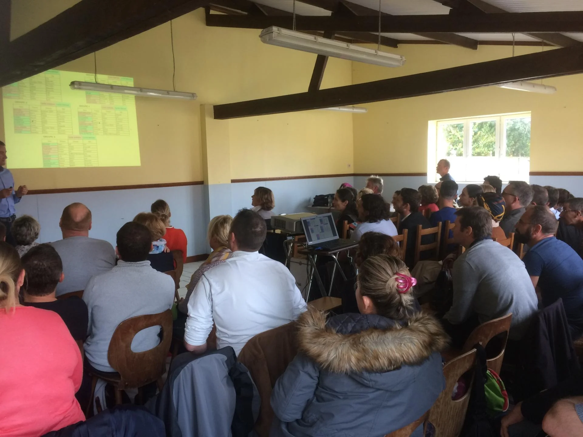 Salle attenante pour les réunions