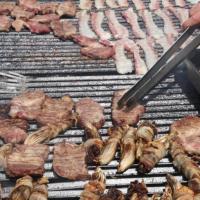 Illustration barbecue geant adobe st 26745979 20200318094158